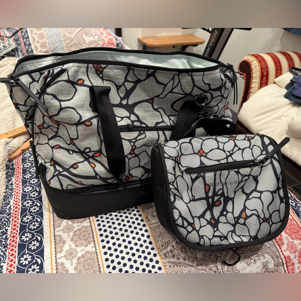 Sherpani Weekender Anti-theft Travel Bag and Co-Pilot Toiletry Bag